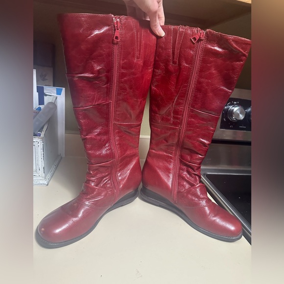 WOW POSHMARK - NWOT Authentic Red Leather MIZ MOOZ Tall Boots